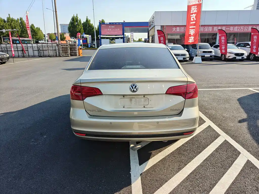 Volkswagen Bora — миниатюра 5