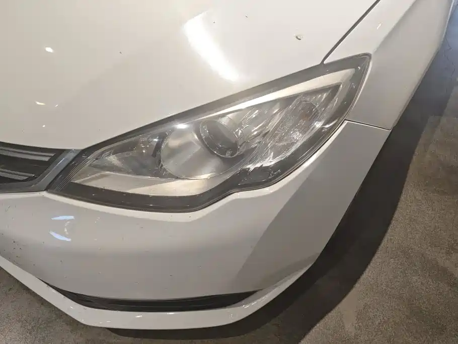 Roewe 360 — миниатюра 5