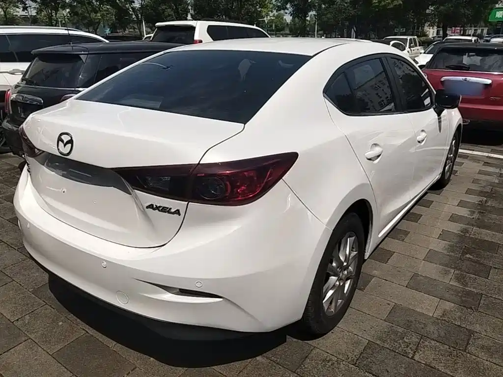 Mazda 3 Axela — миниатюра 7