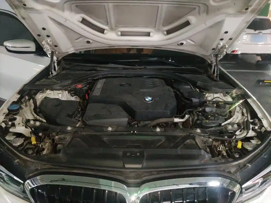 BMW 3 Series — миниатюра 11