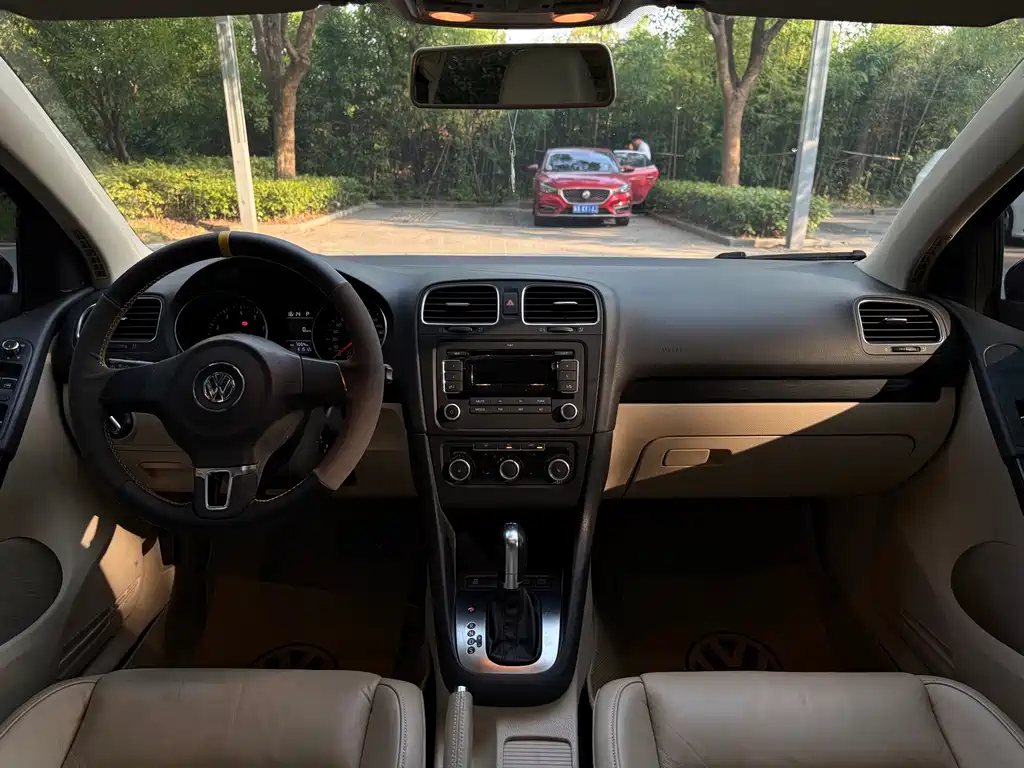 Volkswagen Golf — миниатюра 8