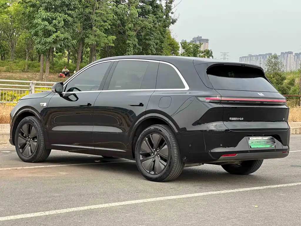 Li Auto Li L6 — миниатюра 11