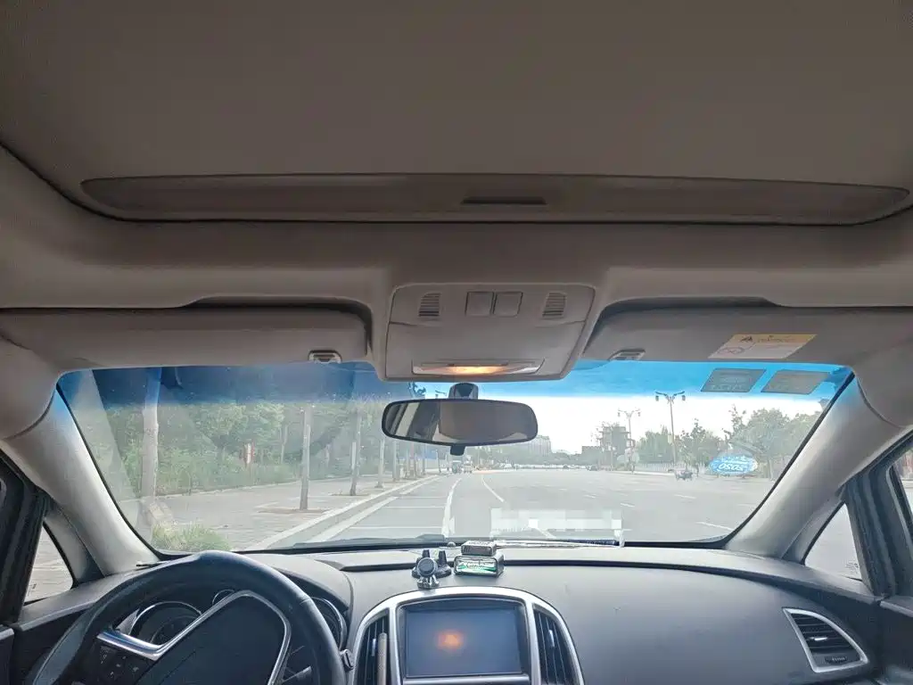 Buick Excelle — миниатюра 14