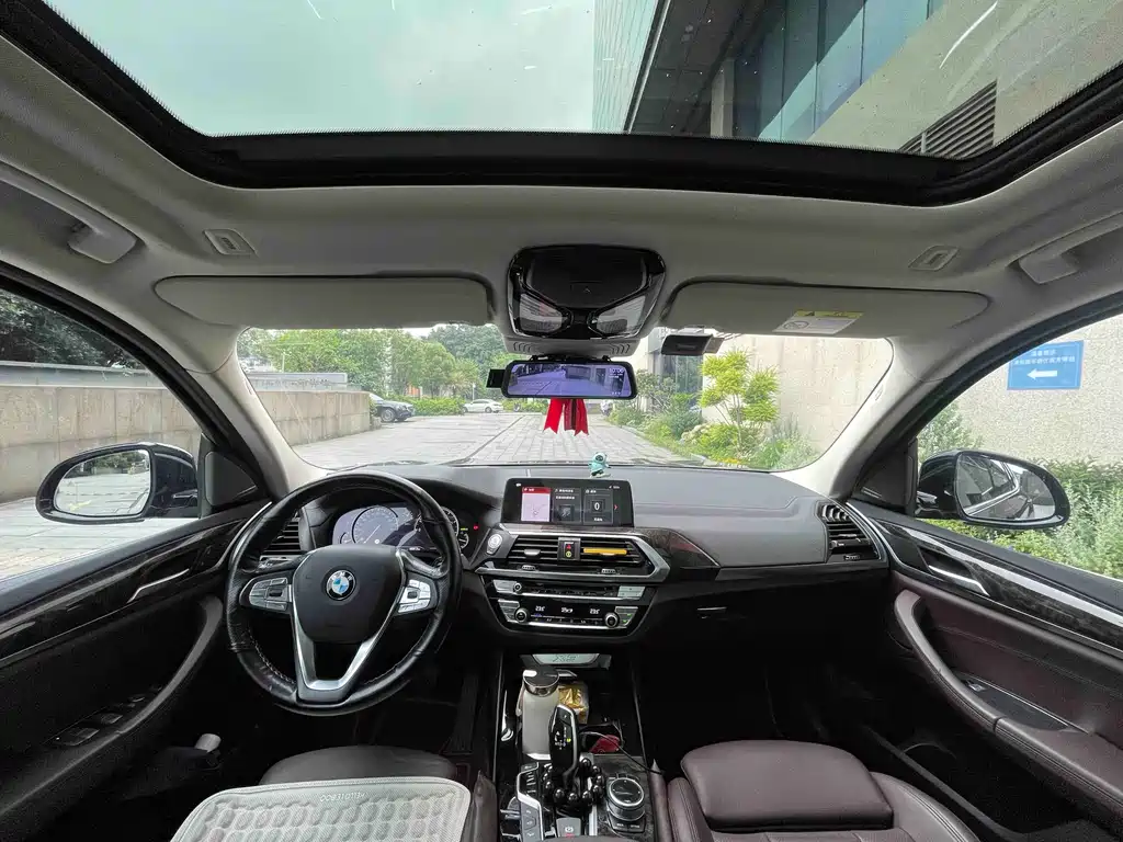 BMW X3 2019 xDrive28i Luxury