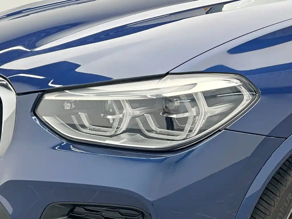 BMW X3 — миниатюра 10