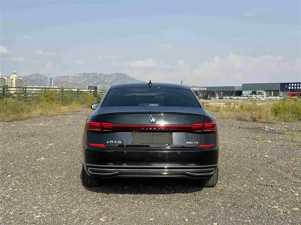 Volkswagen Passat — миниатюра 5