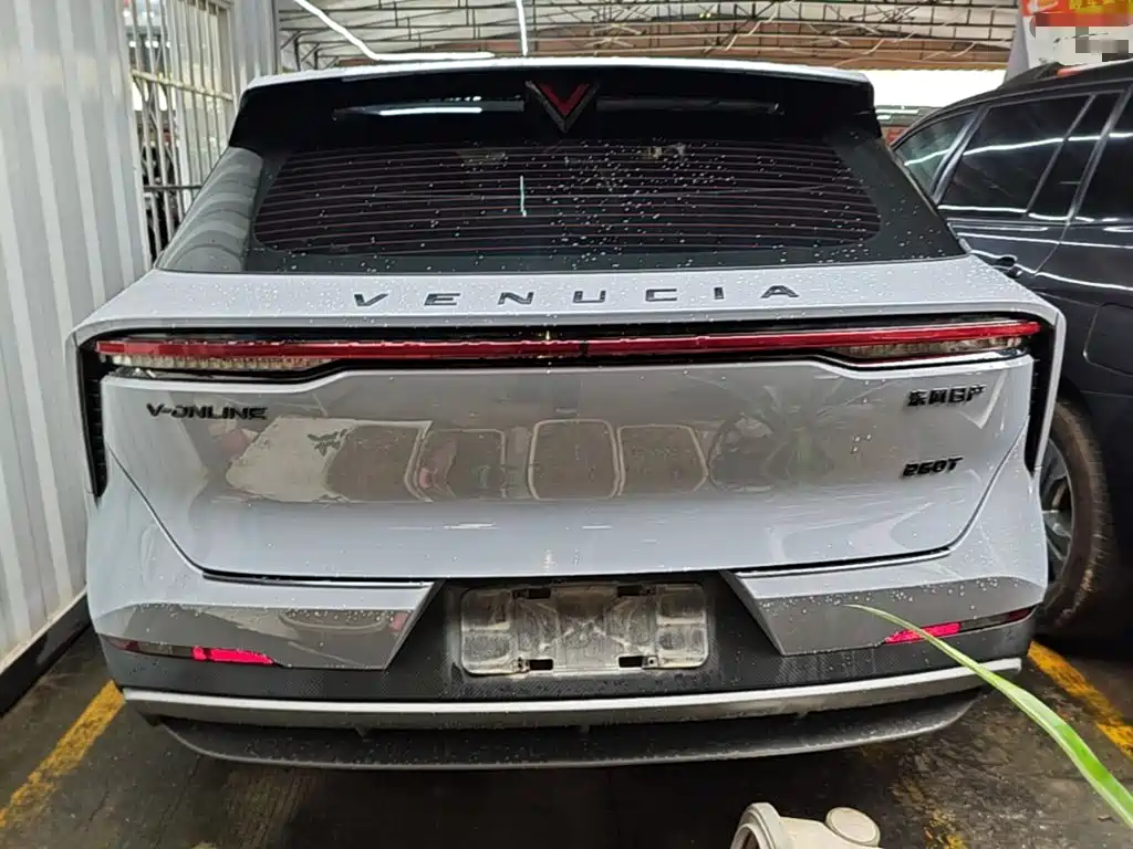 Venucia V — миниатюра 6
