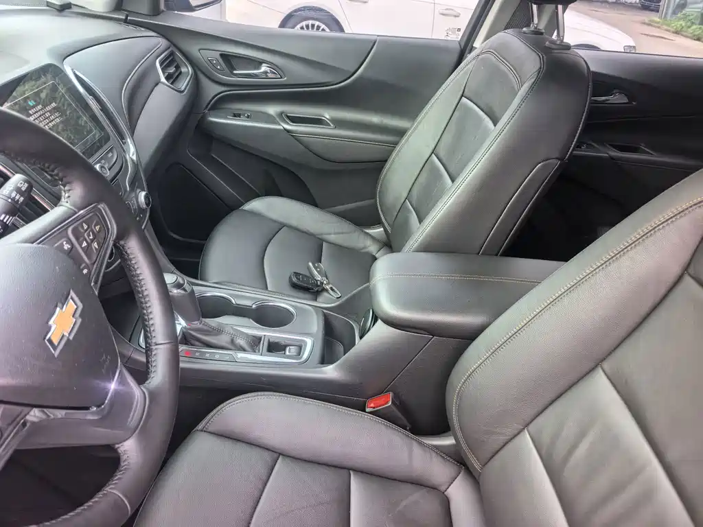 Chevrolet Equinox — миниатюра 22
