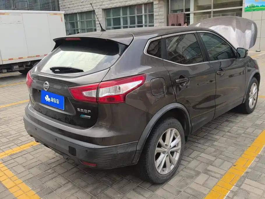 Nissan Qashqai — миниатюра 3