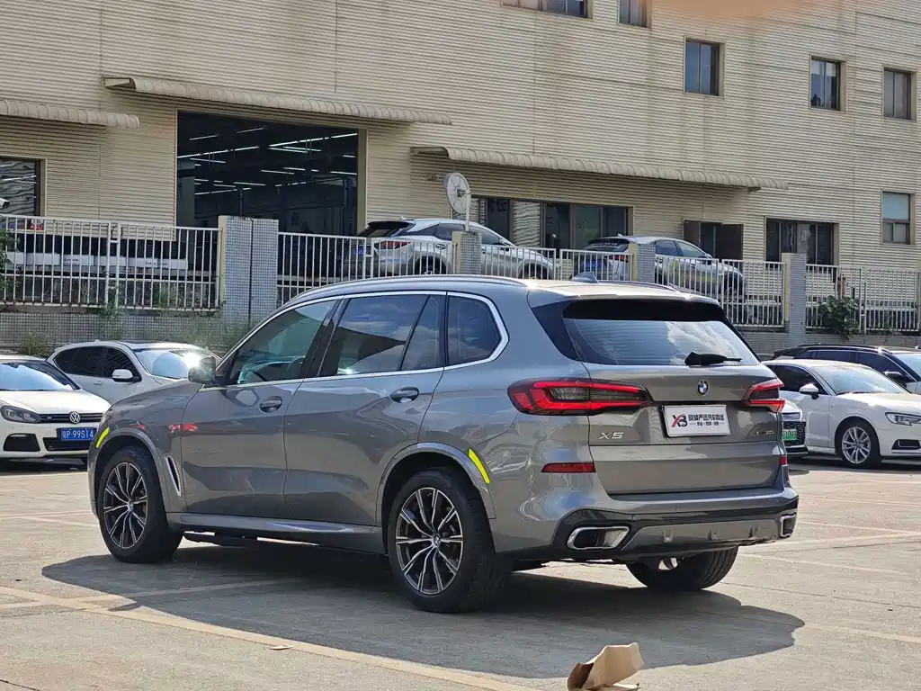 BMW X5 — миниатюра 5