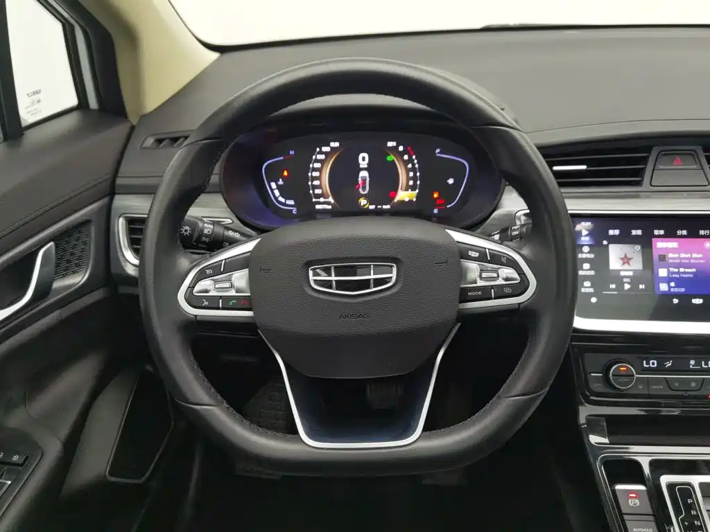 Geely Emgrand GS — миниатюра 11