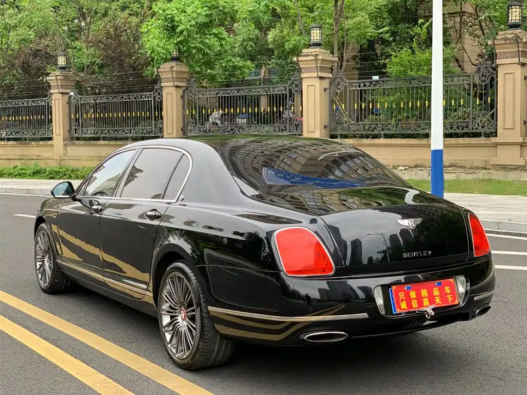 Bentley Flying Spur 2012 6.0T