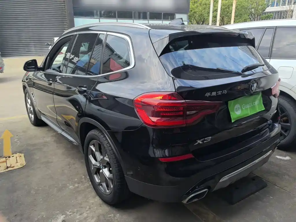 BMW X3 — миниатюра 5