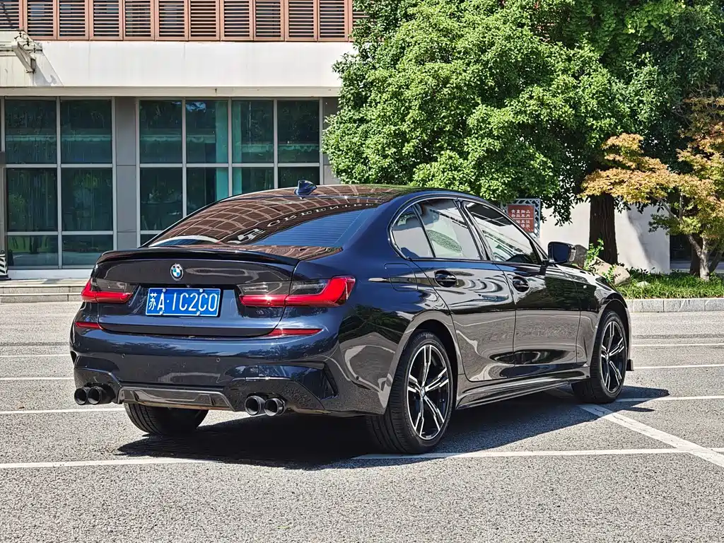 BMW 3 Series — миниатюра 6