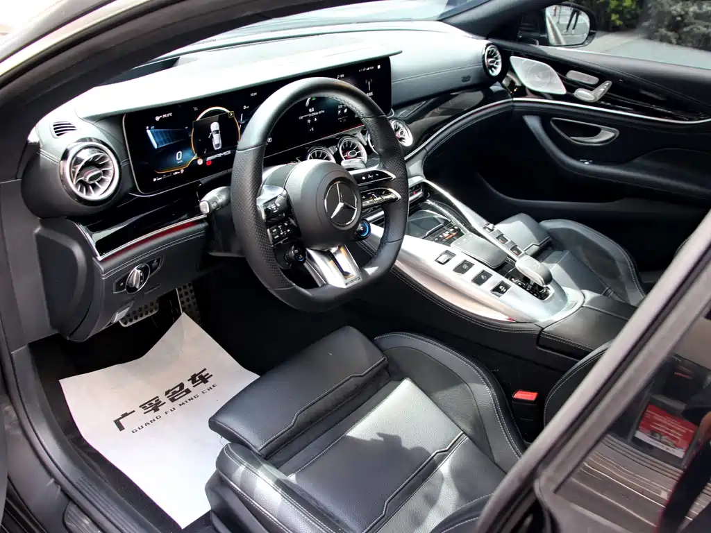 MERCEDES-BENZ AMG GT