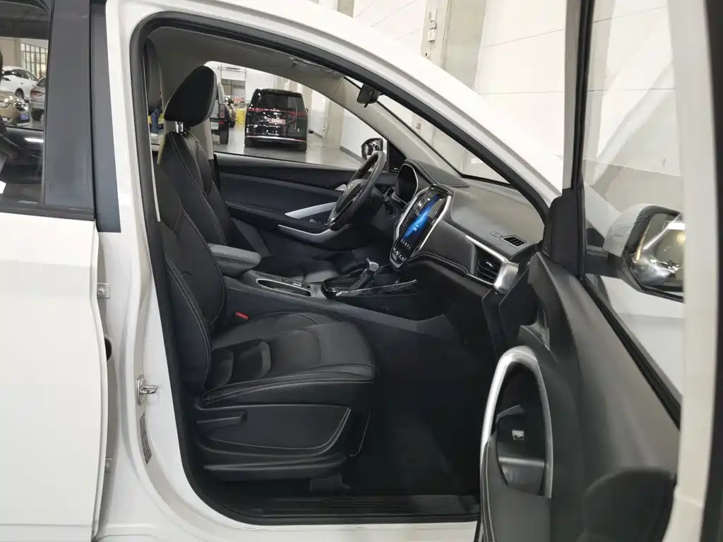 Baojun 530 — миниатюра 23