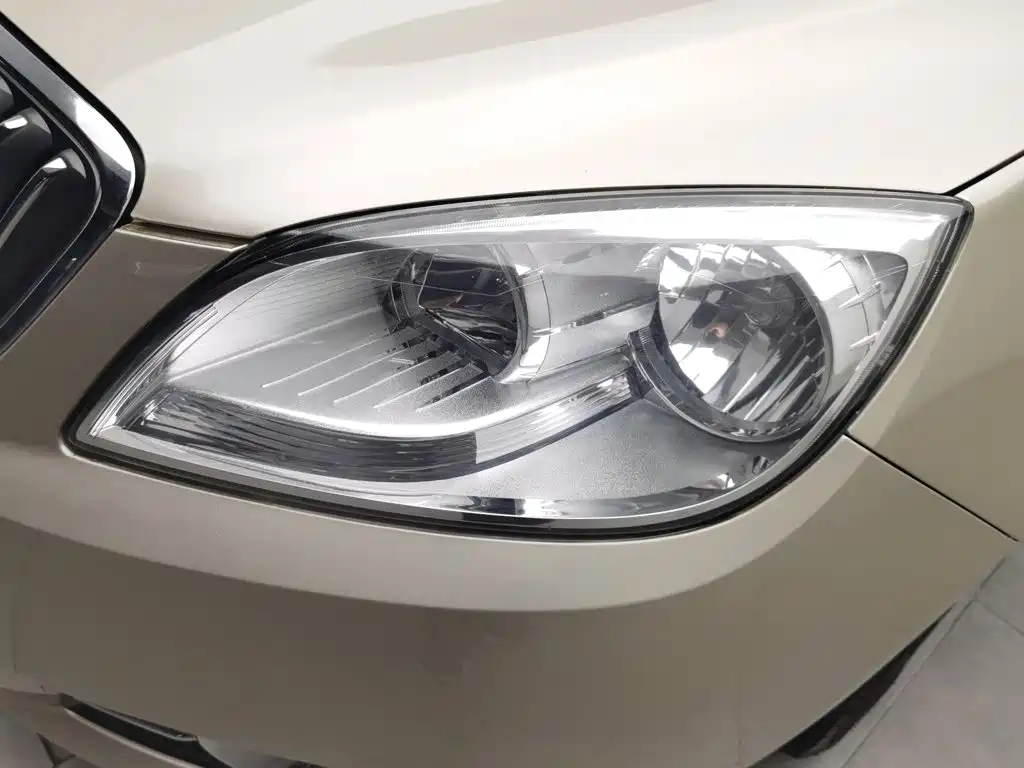 Buick Excelle — миниатюра 7