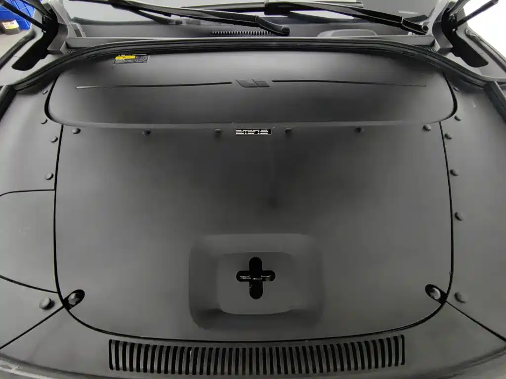 Li Auto Li ONE — миниатюра 6