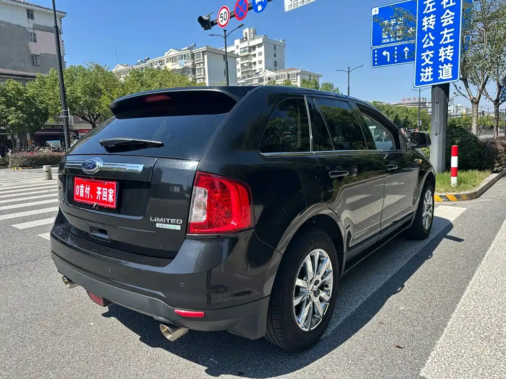Ford Edge (Import) — миниатюра 3