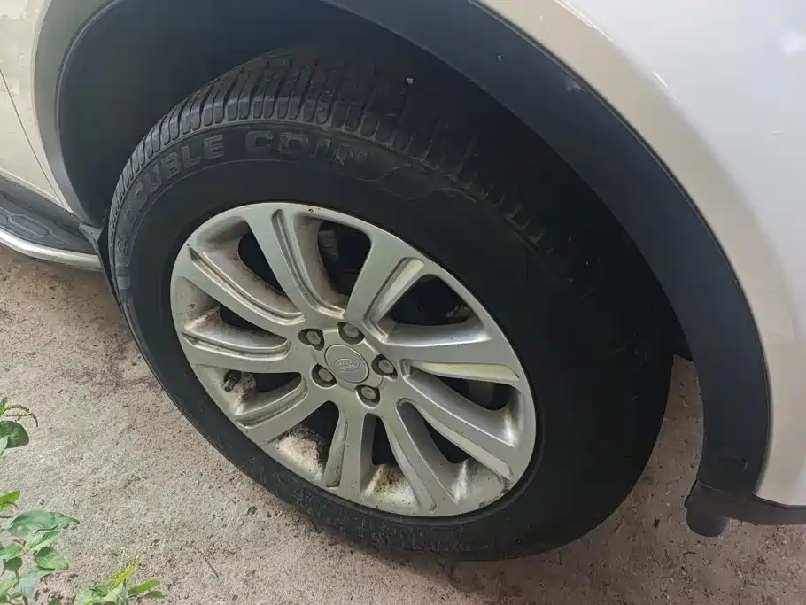 Land Rover Discovery Sport — миниатюра 6