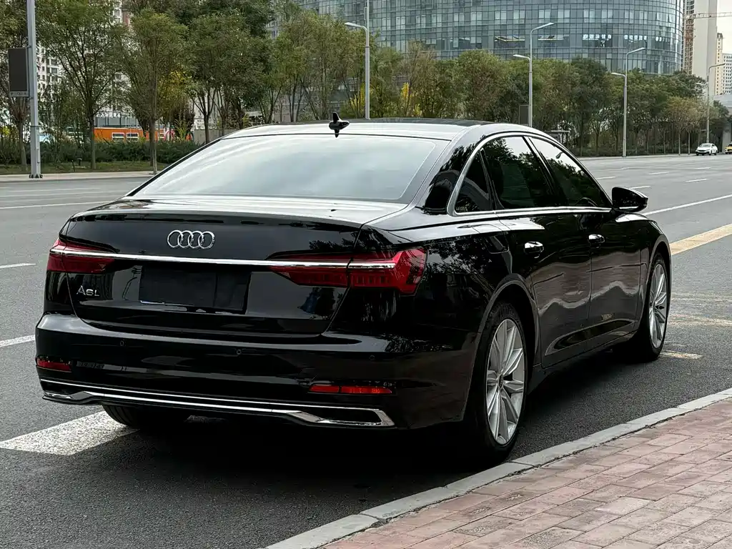 Audi A6L — миниатюра 6