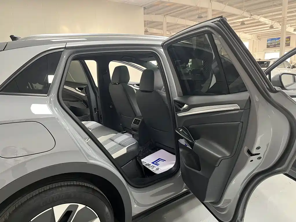 Volkswagen ID.4 Crozz — миниатюра 14