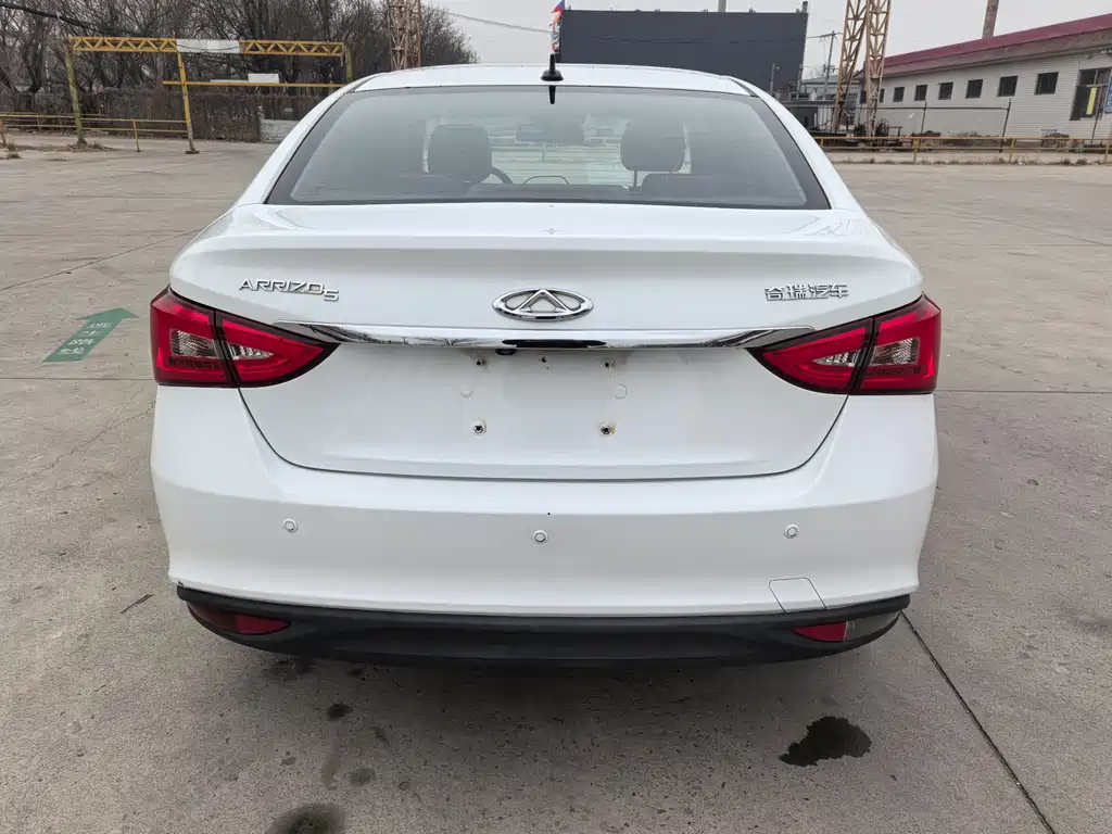 CHERY ARRIZO 5
