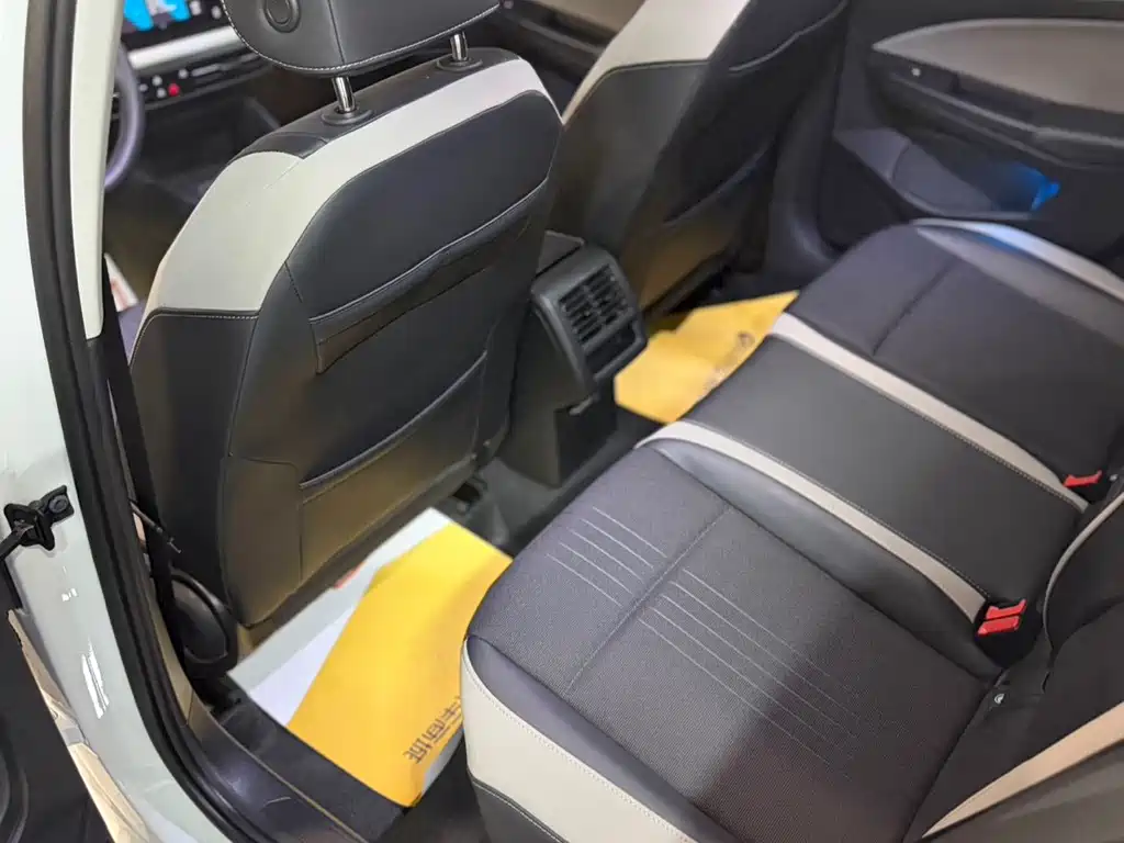Volkswagen Golf — миниатюра 8