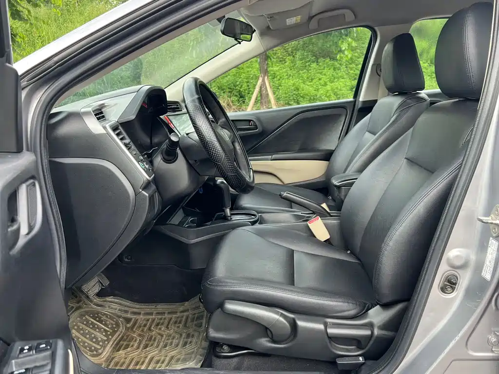 Honda City — миниатюра 8