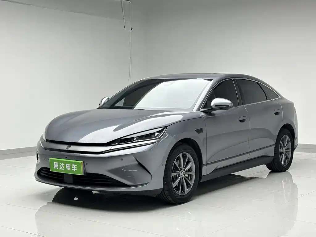 BYD QIN L