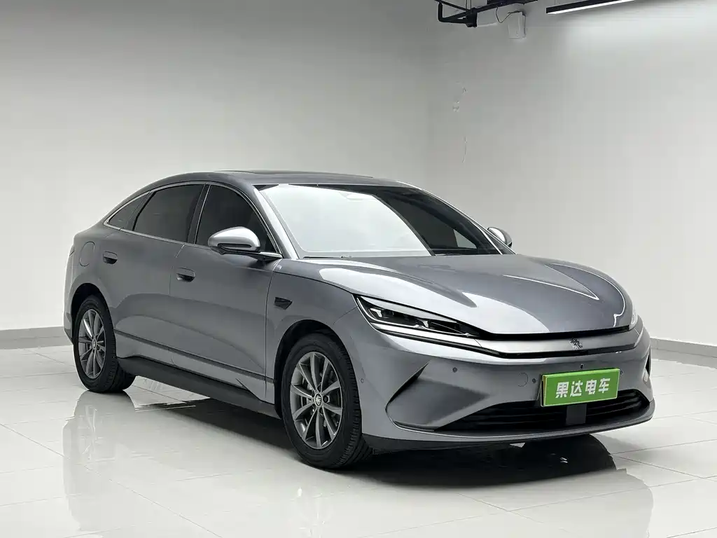 BYD QIN L
