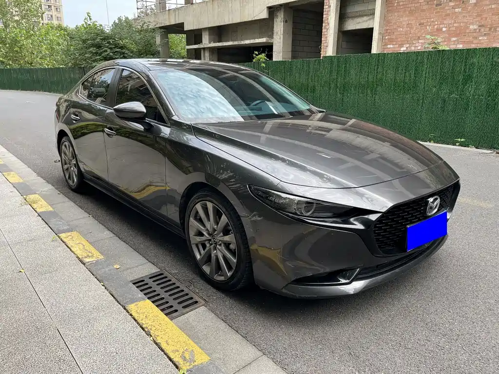 Mazda 3 Axela — миниатюра 2
