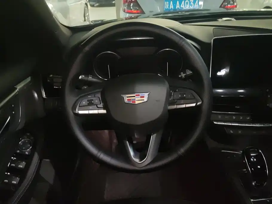 Cadillac CT5 — миниатюра 15