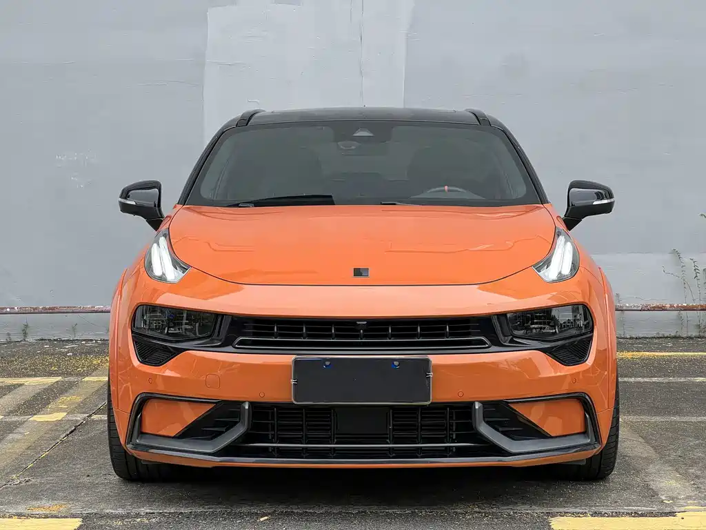 Lynk & Co 02 Hatchback — миниатюра 2