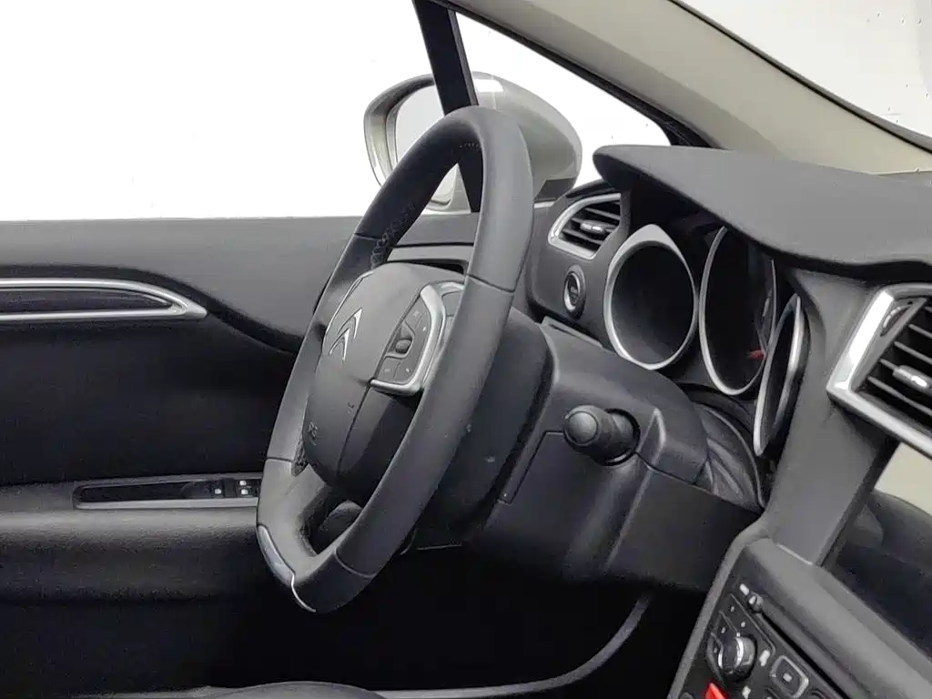 Citroen C4L — миниатюра 22
