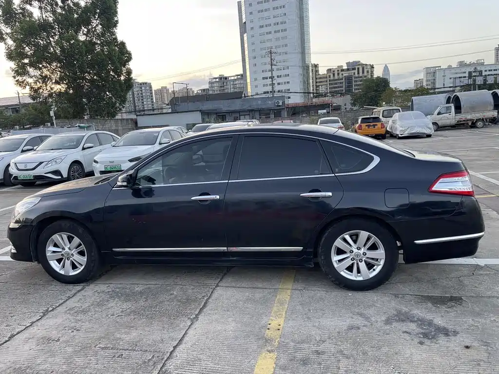 Nissan Teana — миниатюра 7