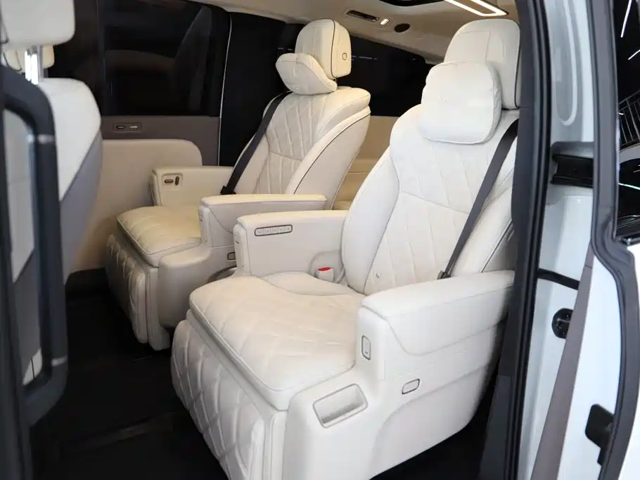 Li Auto Li MEGA — миниатюра 7
