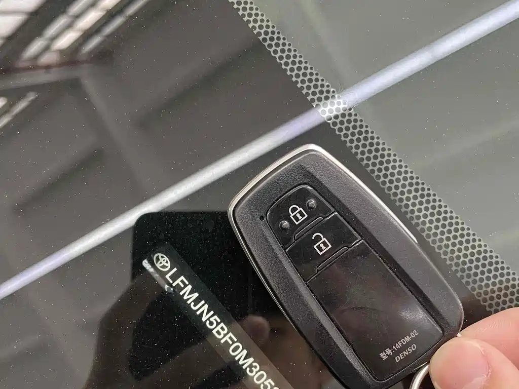 TOYOTA RAV4 RONGFANG