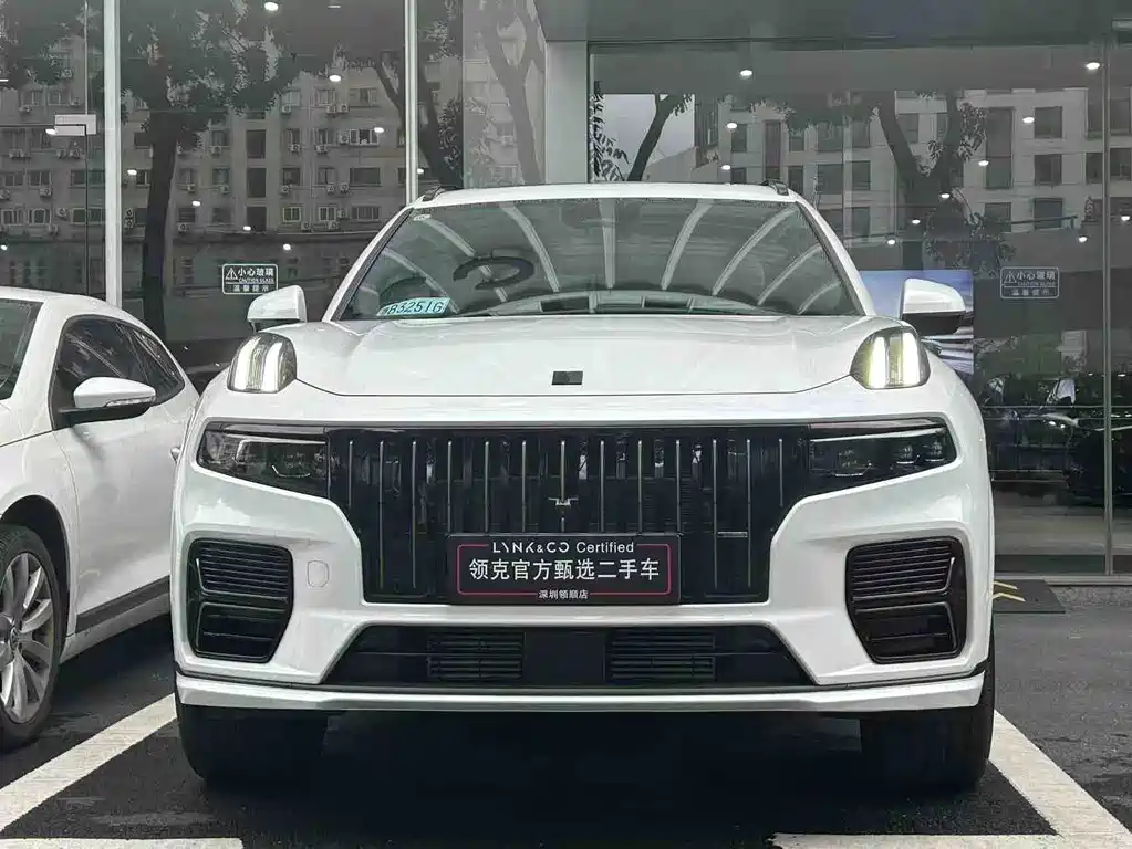Lynk & Co 09 EM-P — миниатюра 2