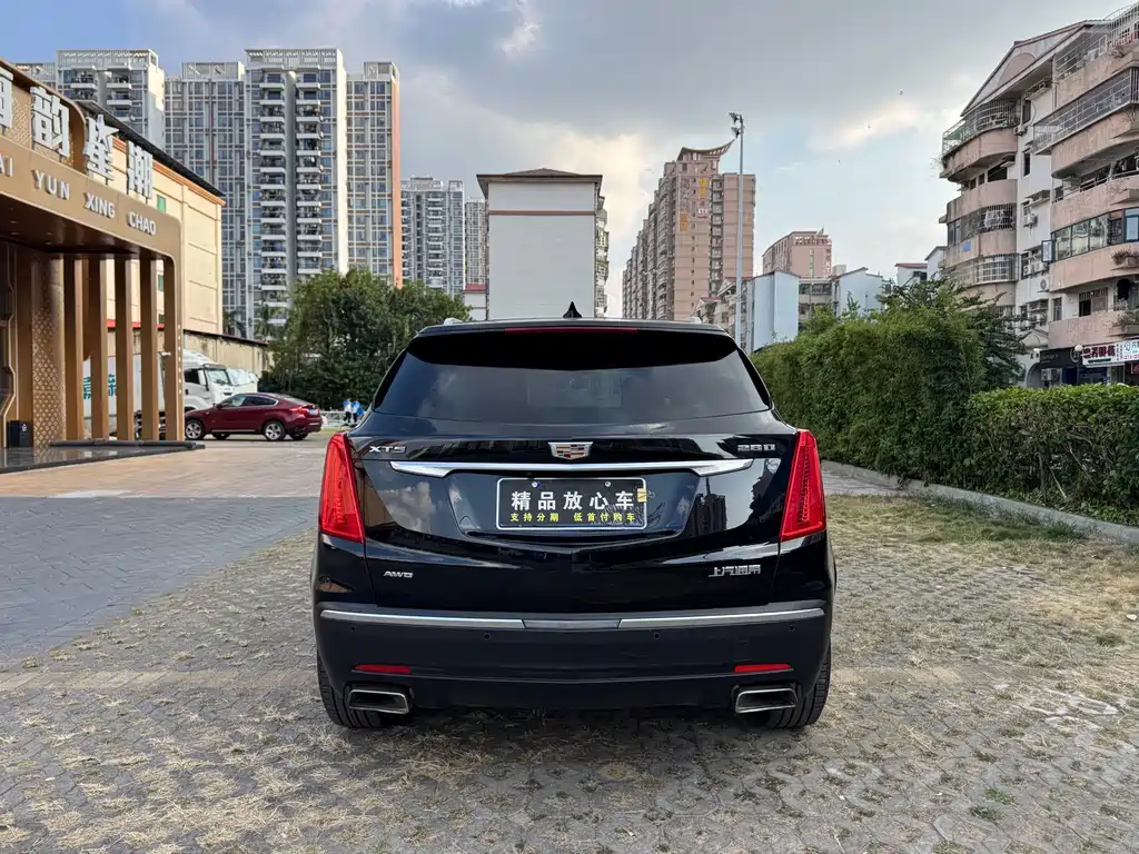 Cadillac XT5 — миниатюра 5