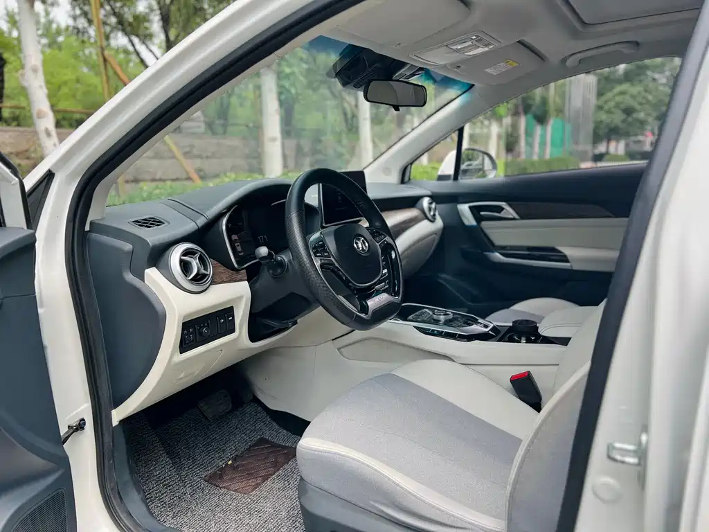 BAIC EU5 2018 R500