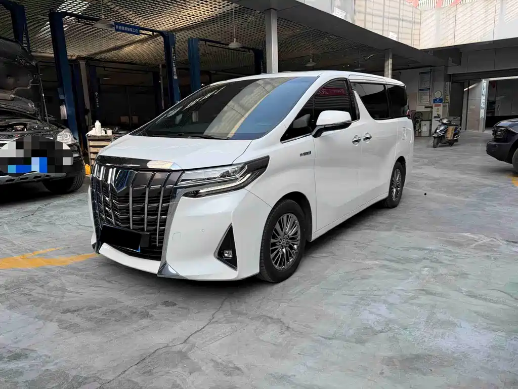 Toyota Alphard 2022
