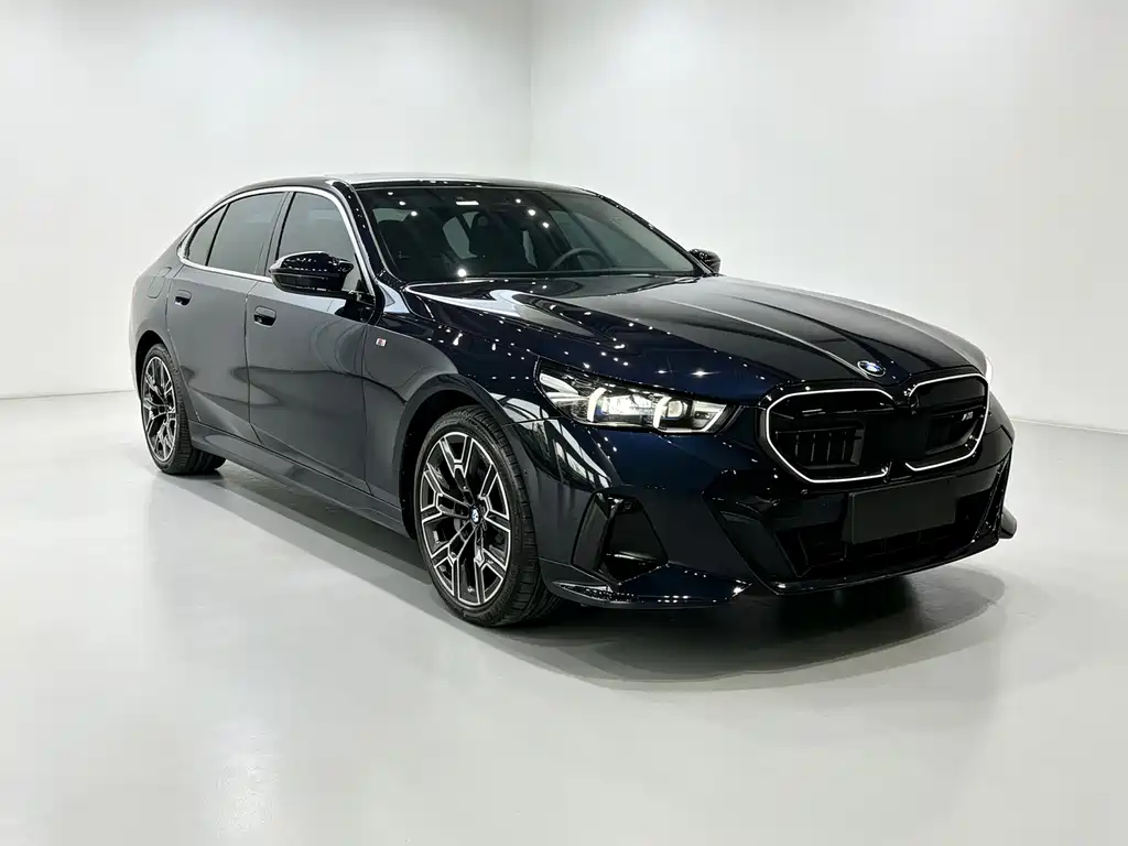 BMW 5 Series — миниатюра 3