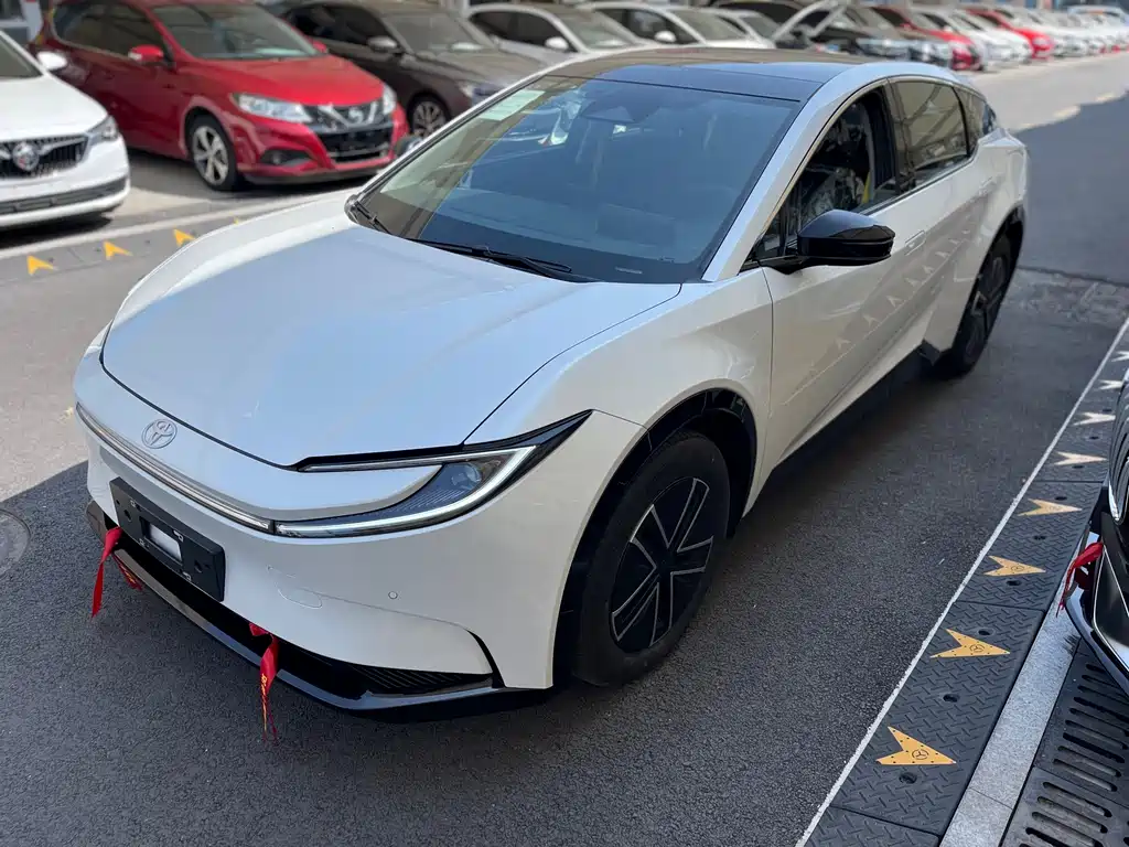 Toyota 丰田bZ5 2026