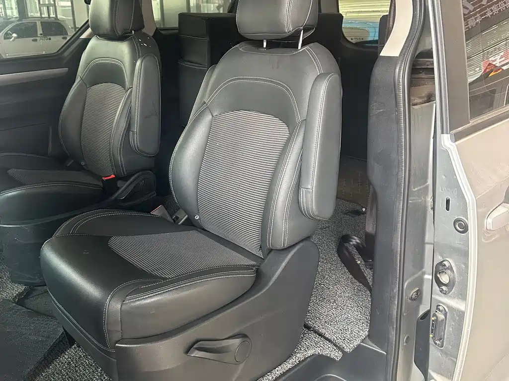 SAIC MAXUS CHASE G10