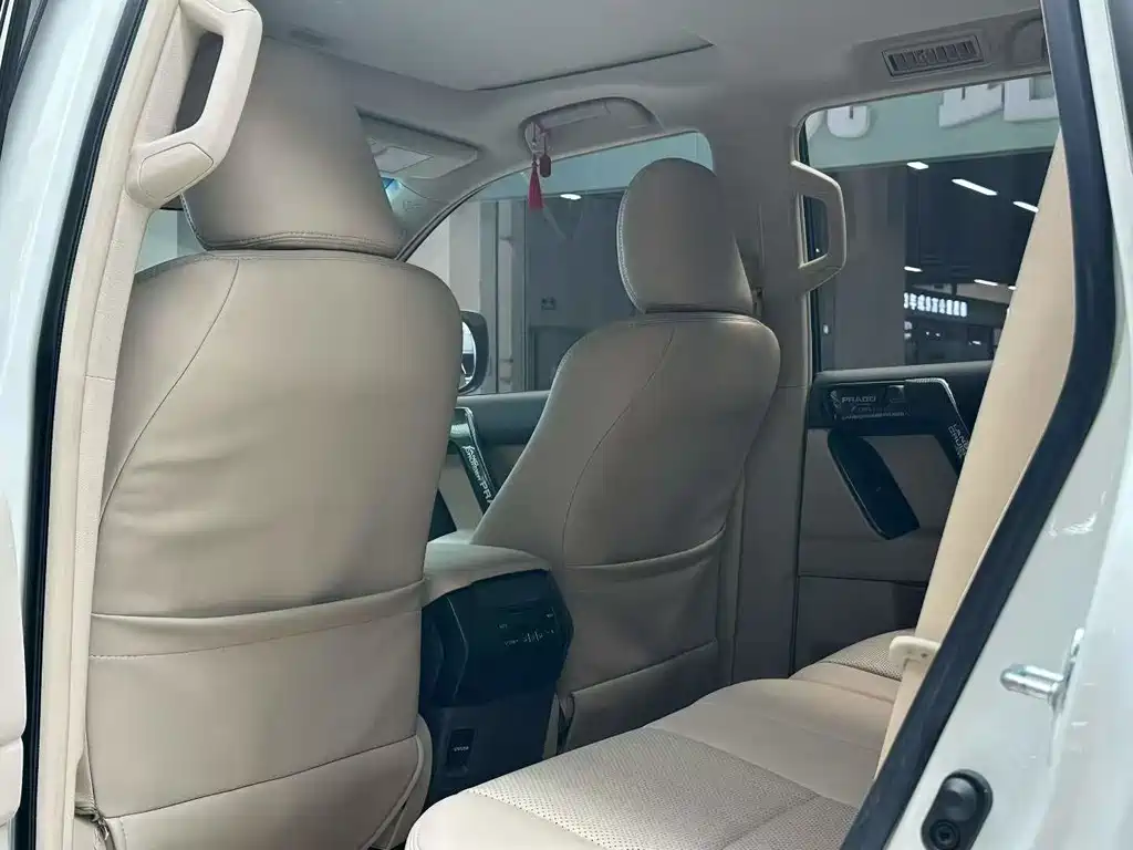 Toyota Land Cruiser Prado 2019 4.0L AT