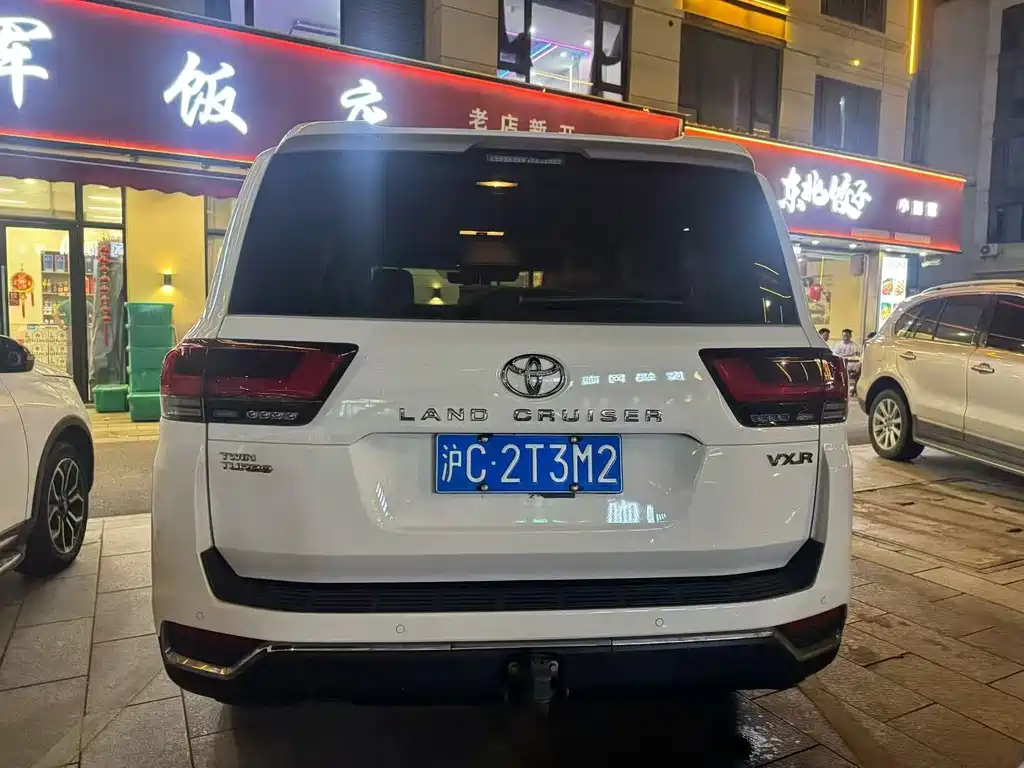 Toyota Land Cruiser — миниатюра 4