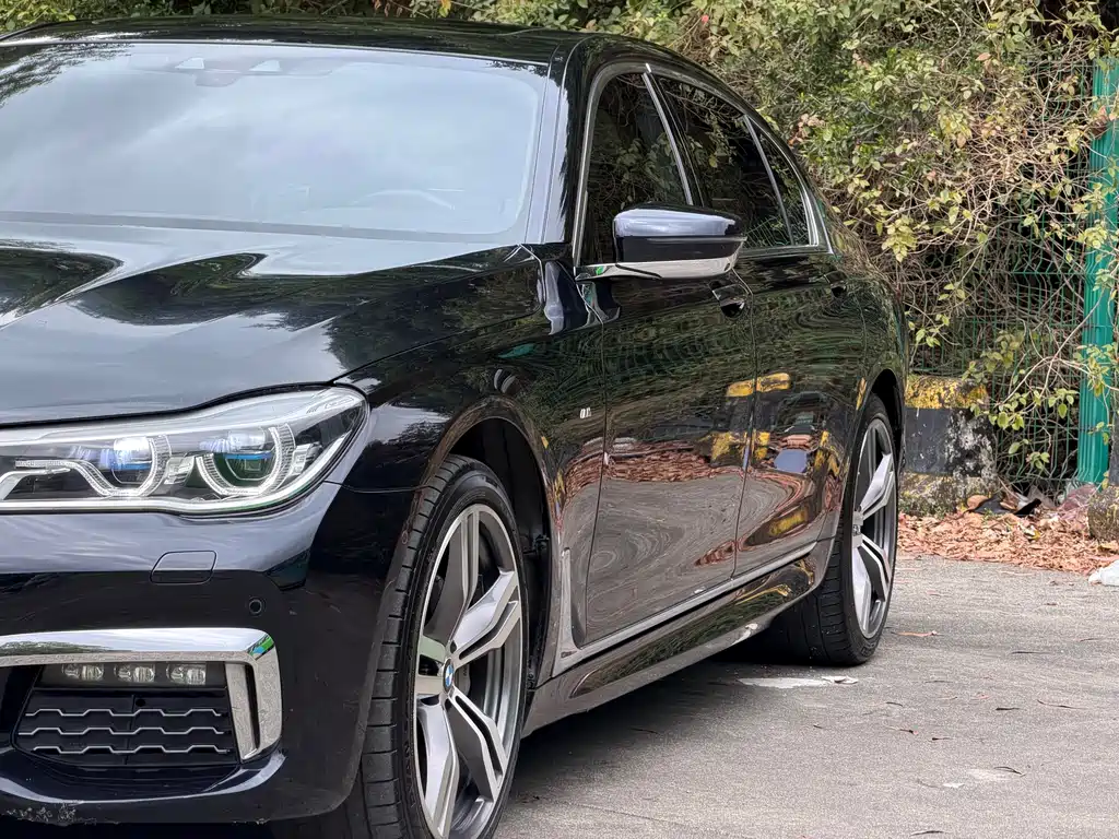BMW 7 Series 7 2018 740Li xDrive Premium M Sport
