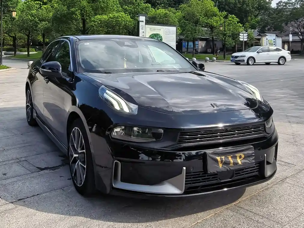 Lynk & Co 03 — миниатюра 3