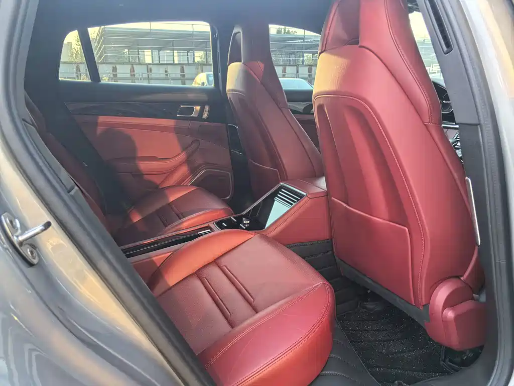 Porsche Panamera — миниатюра 13